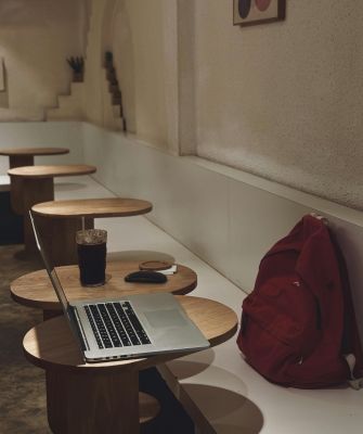 cozy vibe at cafe